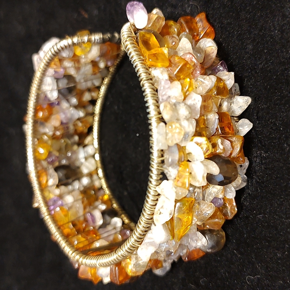 Multi Stoned Wire Bracelet